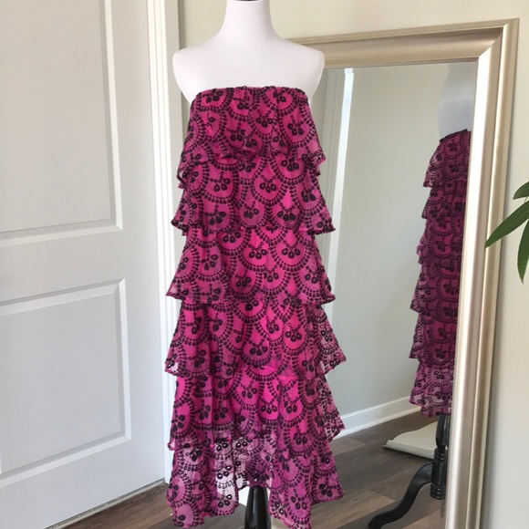 Caroline Constas Dresses & Skirts - Caroline Constas Margi tiered ruffle dress! Pink S